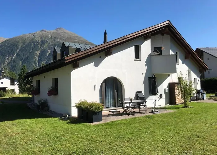 Chesa Valetta By Interhome